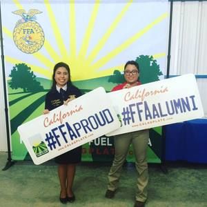 Meet your Posher, Mayra